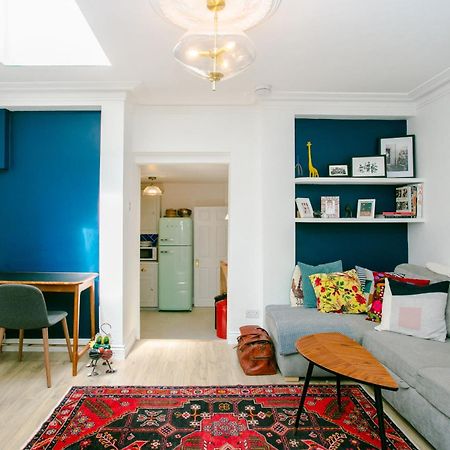 Modern Garden Apartment Camden Londra Dış mekan fotoğraf